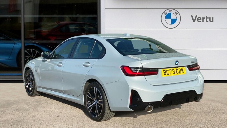 BMW 3 Series 330e M Sport 4dr Step Auto Saloon